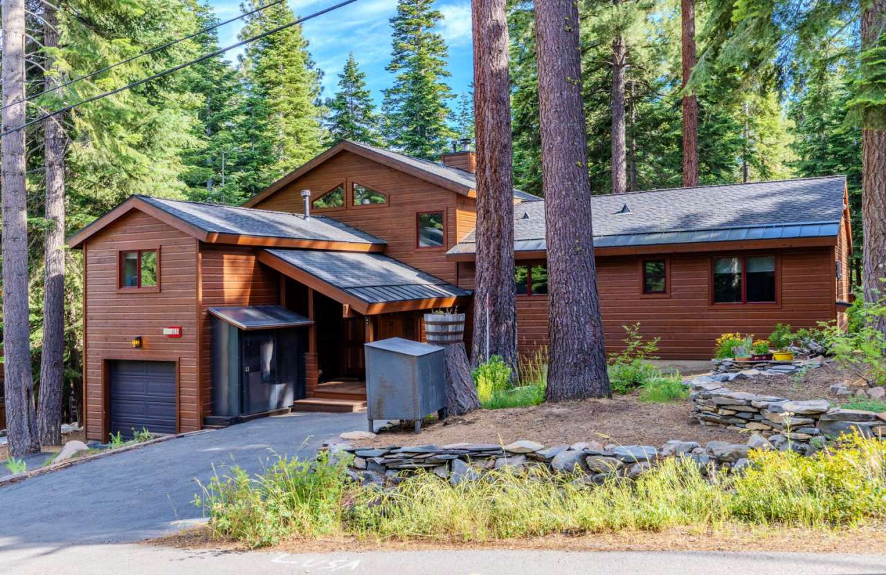 615 Woodchuck in Carnelian Bay